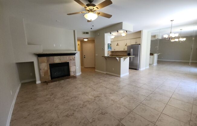 3 beds, 2.5 baths, $1,750, Unit Unit 1039