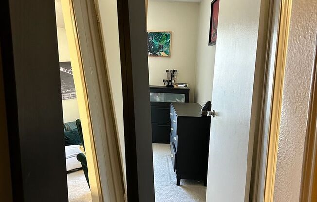 1 bed, 1 bath, $2,460