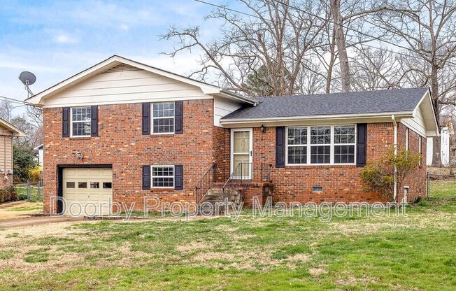 181 FOSTER DR