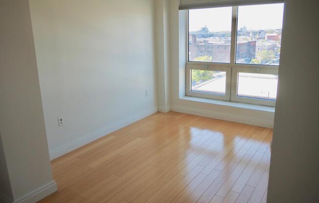302 2nd St 7B