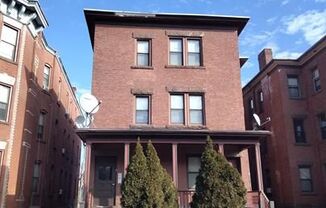 52 CONGRESS ST