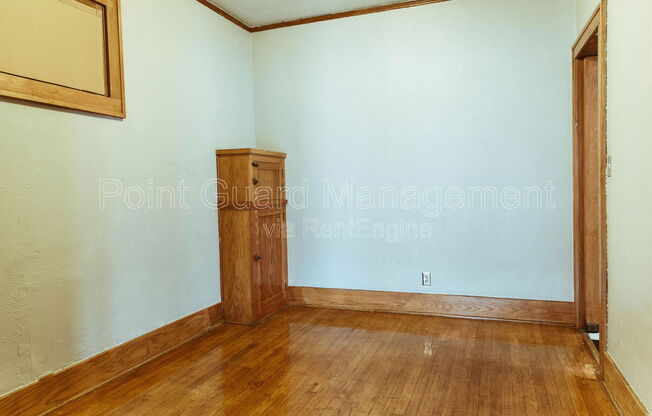 Studio, 1 bath, 675 sqft, $875, Unit 11