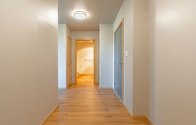 1 bed, 1 bath, 760 sqft, $1,933, Unit C504