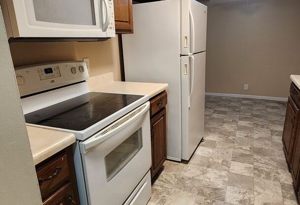Charter Oaks II Apartments