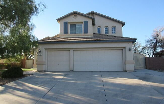 4 BEDROOM POOL HOME IN GREEN VALLEY RANCH