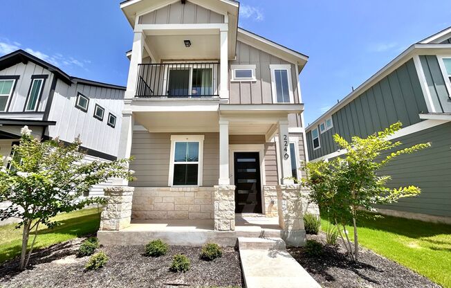 Spacious 3/BR 2.5/BA Home with Modern Finishes, Balcony & Covered Patio