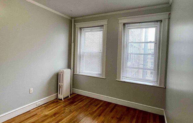 1637 Commonwealth Ave