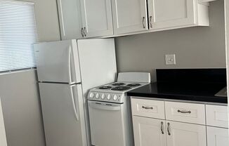 2 beds, 1 bath, 682 sqft, $2,295, Unit 1902-103