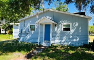 918 E. 10th Street