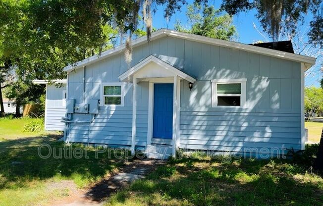 918 E. 10th Street