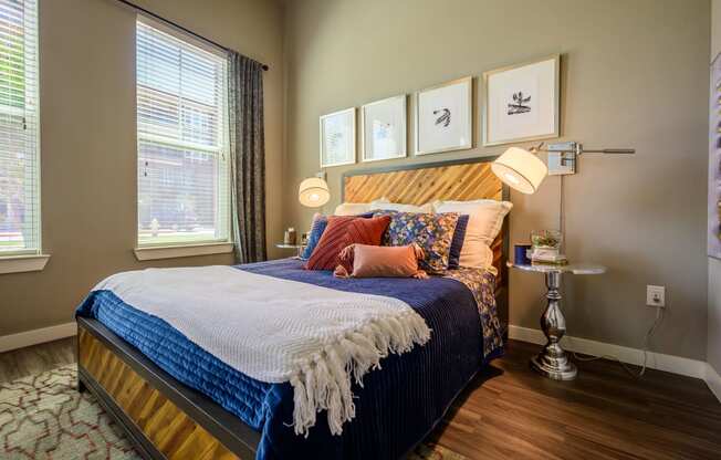 Harmony Luxury Apartments large bedroom with tall ceilings