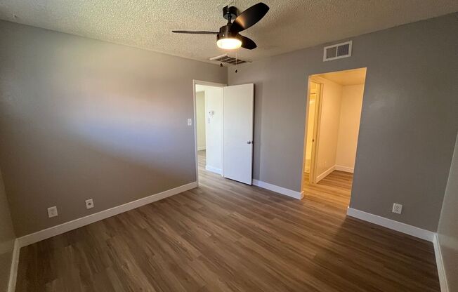 1 bed, 1 bath, 600 sqft, $1,195, Unit 124B