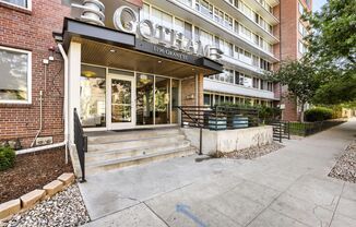 Gorgeous Capital hill studio condo