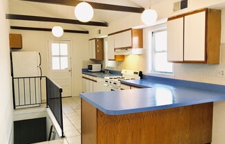 For Rent: Modern Urban Living at 1020 Light St,