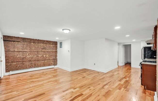 928 Lafayette Avenue