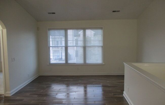 1 bed, 1 bath, 860 sqft, $1,500, Unit 211-05