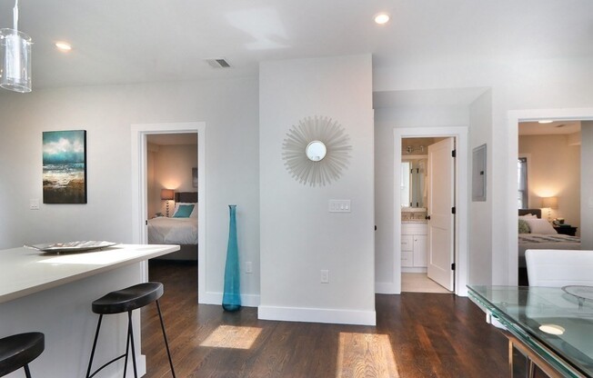 127 PLEASANT ST