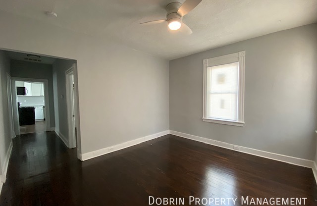1319 ENFIELD AVE