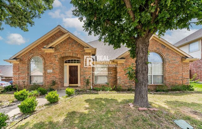 Spacious 4-Bedroom Home in the heart of DFW