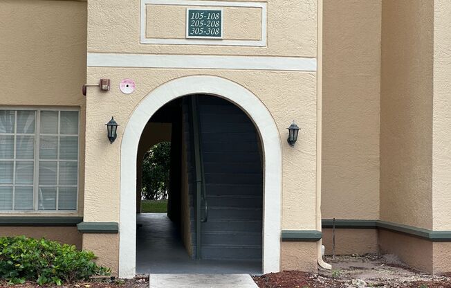 2 Bedroom Condo in Aventine - Miramar