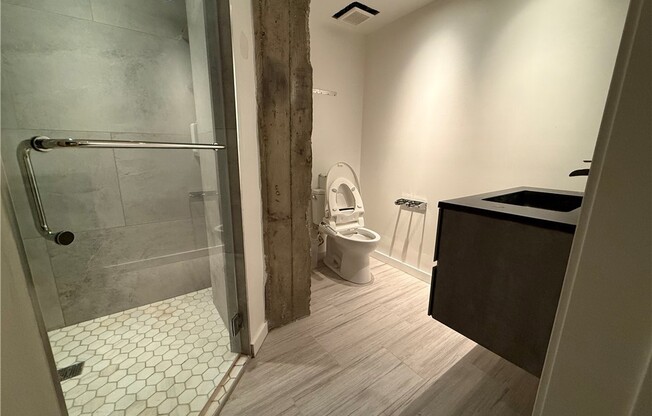 2 beds, 2 baths, 2,473 sqft, $6,300, Unit 146