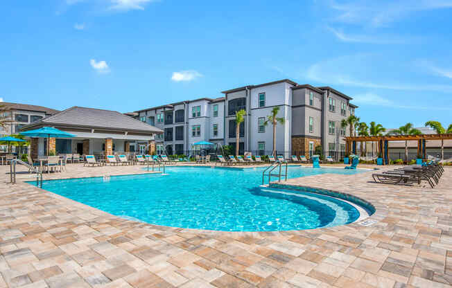 Glimmering Pool at The Oasis at Lakewood Ranch, Bradenton