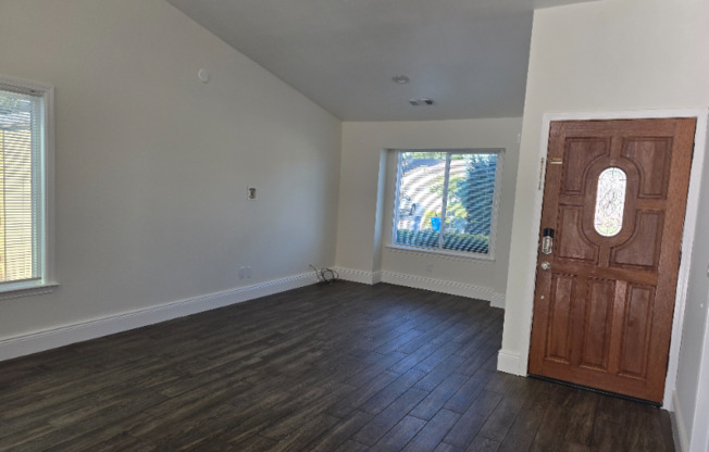 6141 STARLING DR
