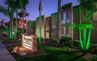 Dorchester Apartments | Spacious 1 & 2 Bedroom Apartments Near SDSU