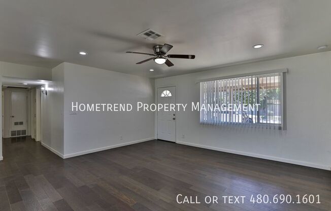 1023 S LOLA LN