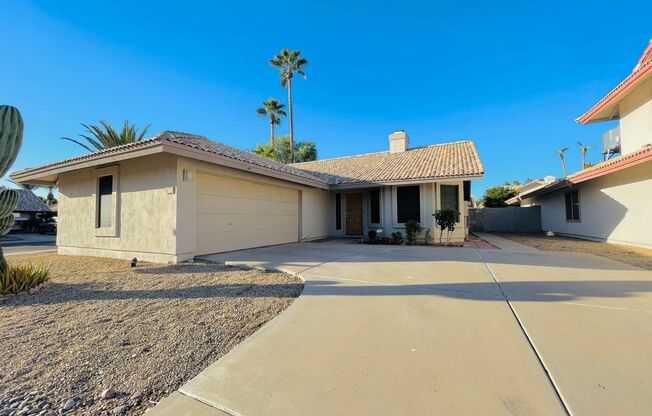 COMING SOON! ADORABLE 3 BEDROOMS/ 2BATHS SINGLE LEVEL HOME!!