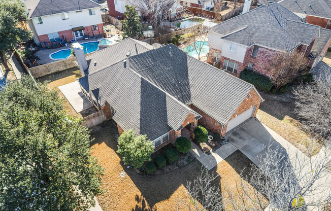 5452 LK POWELL DR