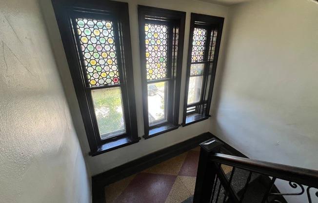 Studio, 1 bath, 400 sqft, $805, Unit 303