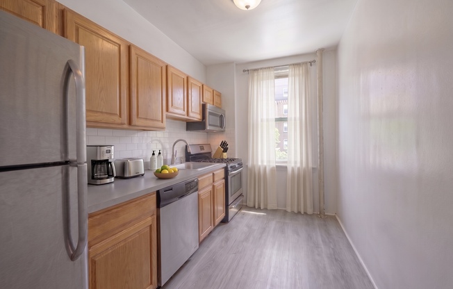 1 bed, 1 bath, $4,895, Unit 2C