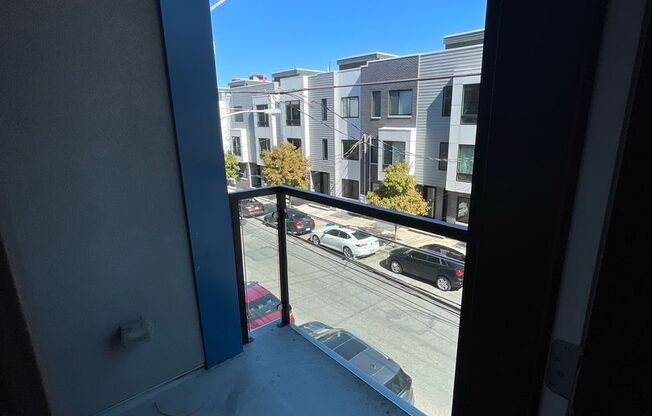 2 beds, 1 bath, 802 sqft, $1,695, Unit Unit 14