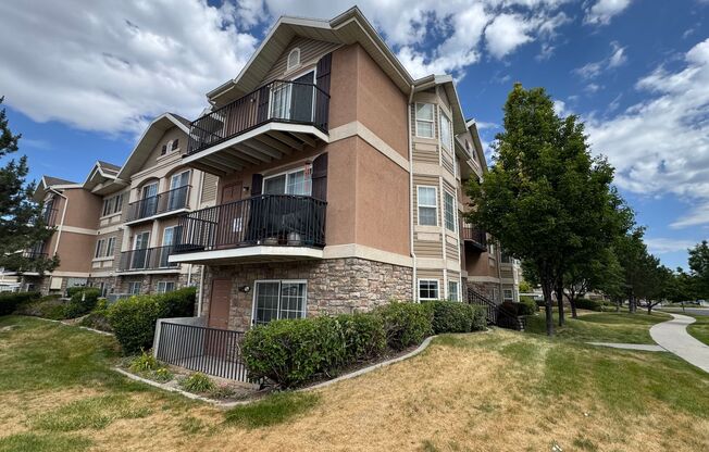 PBR 1617 W Treille Ct.