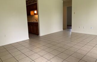 2 beds, 1 bath, 853 sqft, $875, Unit 8724-D