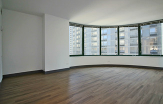 413 E OHIO