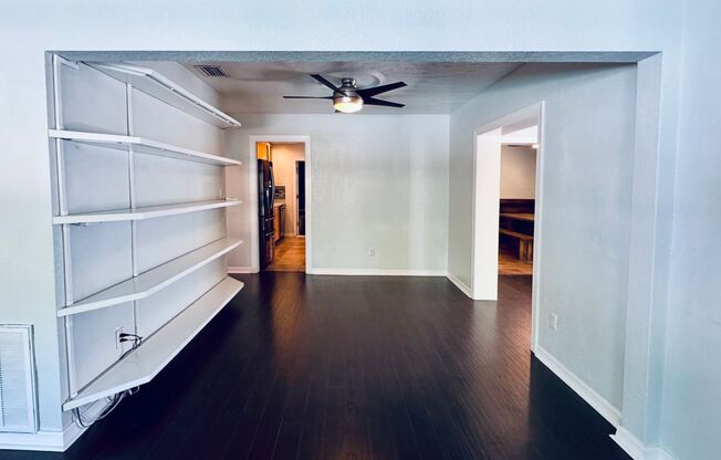 Elegant and Updated 3/2 Pool Home just minutes from Downtown Orlando