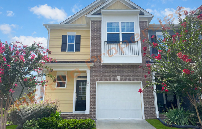 Beautiful 2-Story End-Unit Townhome with 3 Bedrooms, 1-Car Garage & Community Pool in 55 James at Midtown, Apex – Available Now!