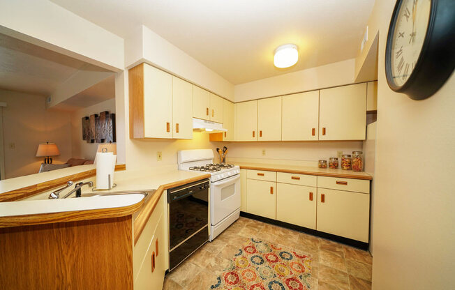 European Style Kitchen at South Bridge Apartments, Indiana, 46816