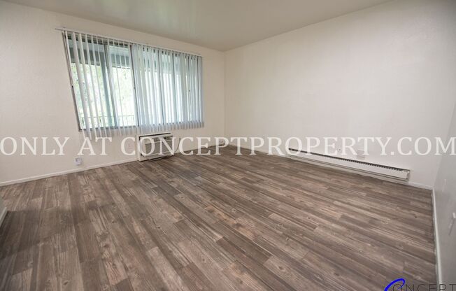 2 beds, 1 bath, 580 sqft, $1,049, Unit C4