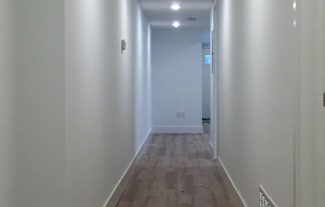 2 beds, 2 baths, 1,400 sqft, $2,100, Unit BA - 1