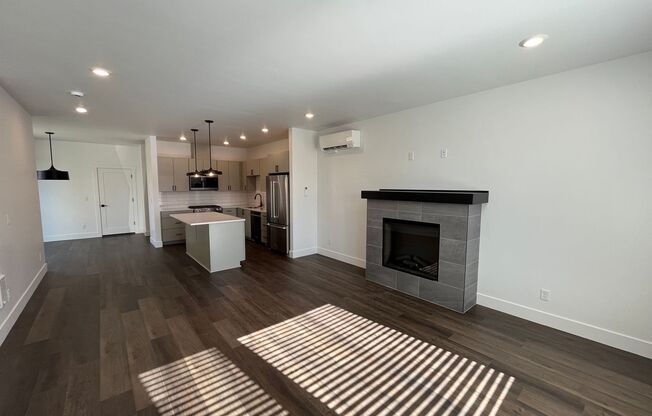 New Construction Townhome in Sisters