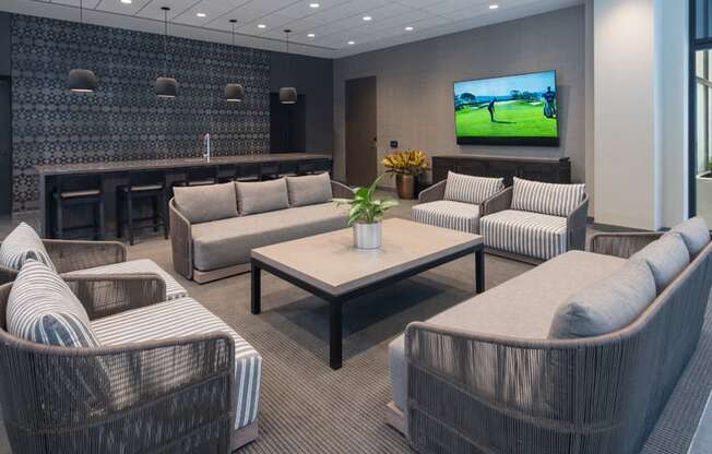 Brand New Garden Room at Columbus Plaza, Illinois