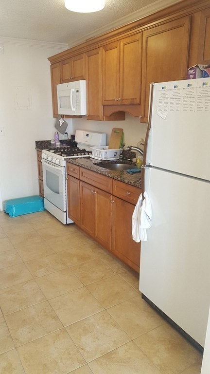 Studio, 1 bath, 500 sqft, $2,500, Unit 808