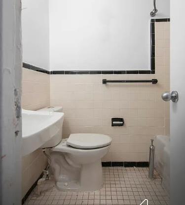 Studio, 1 bath, 1,000 sqft, $2,900, Unit 1-R