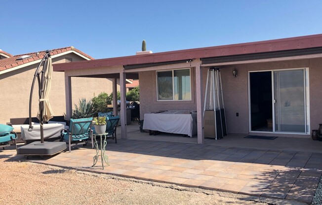 2 beds, 2 baths, $3,000