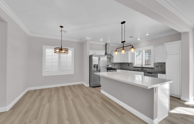 Upgraded 3 Bedrooms, 2.5 Bathrooms home in a quiet community!! Must See!!