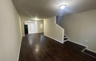 3 beds, 1 bath, $1,220