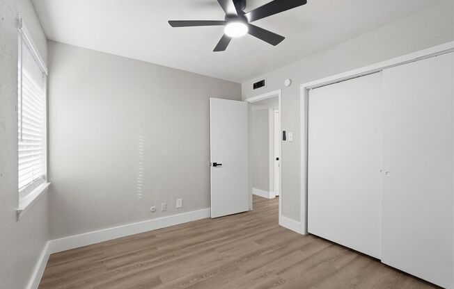 3 beds, 2 baths, 1,100 sqft, $1,695, Unit 208
